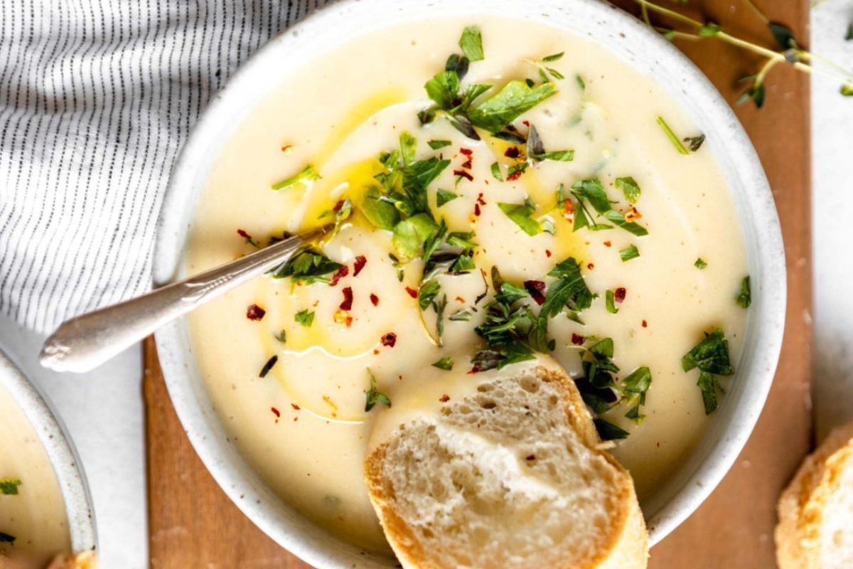 Potato leek soup from Jar of Lemons. 