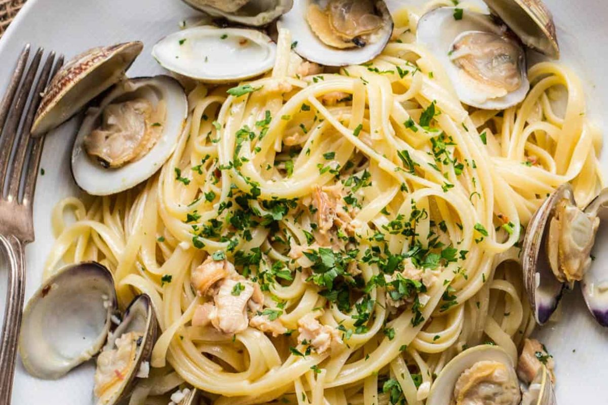 Linguine Vongole (Linguine with Clam Sauce) from Coley Cooks.