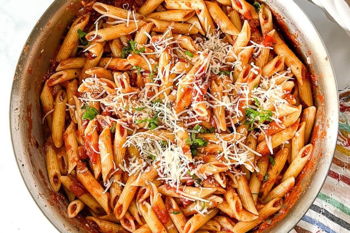 Penne Al Pomodoro
from The Feathered Nester.