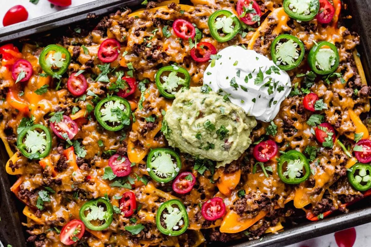 Loaded bell pepper nachos from Delicious Little Bites.