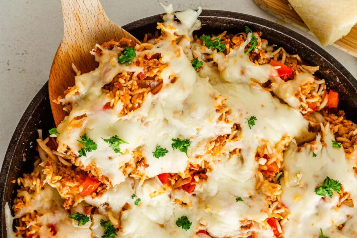 Unstuffed pepper skillet from Delectable Food Life. 